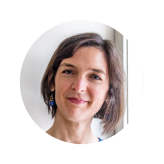 Annie Duflo's headshot photo inside a circle